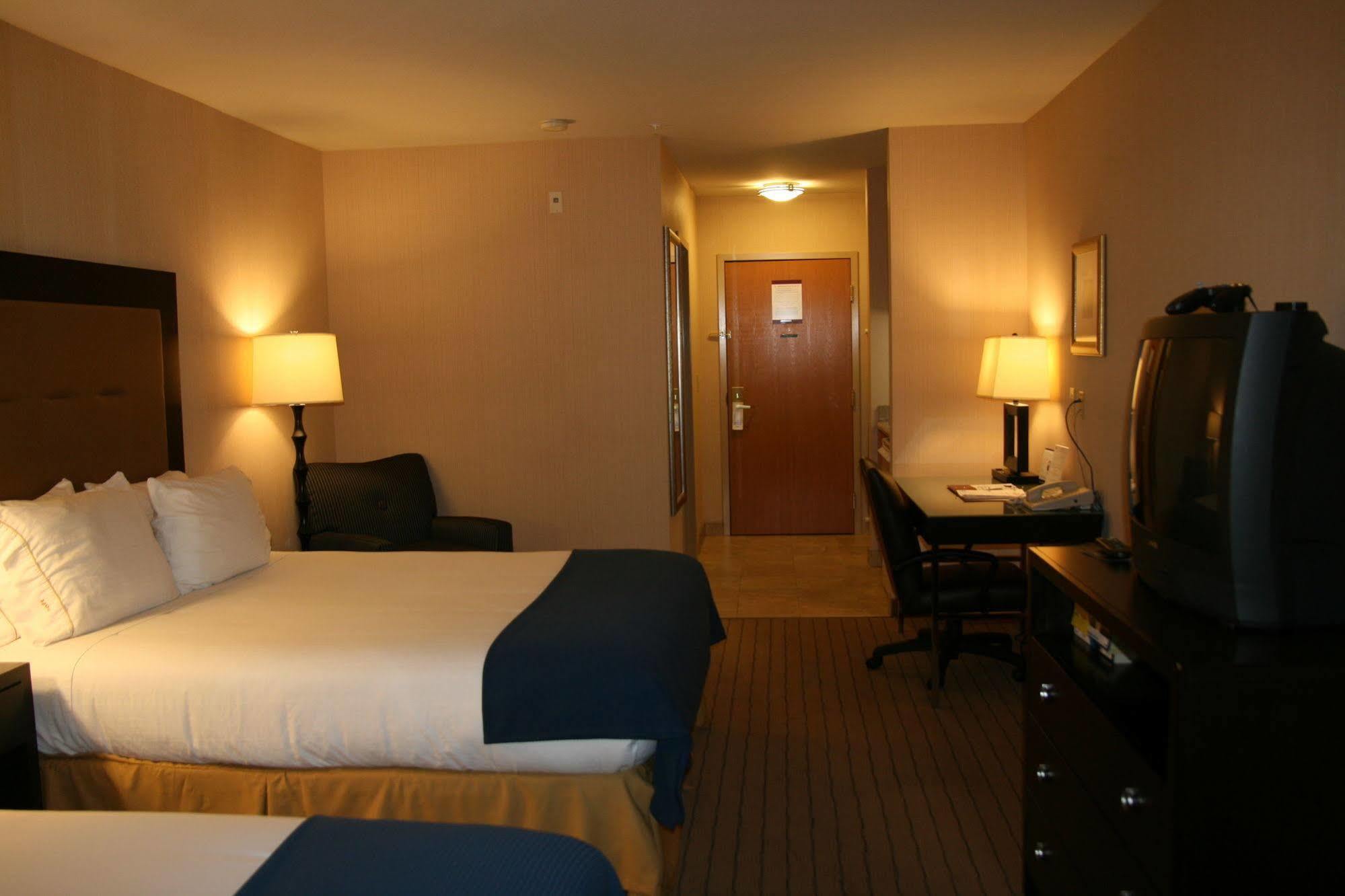 Holiday Inn Express Seattle - Sea-Tac Airport By Ihg Ситак Номер фото